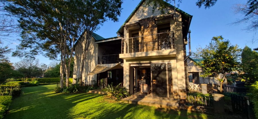 5 Bedroom Property for Sale in Wigwam North West